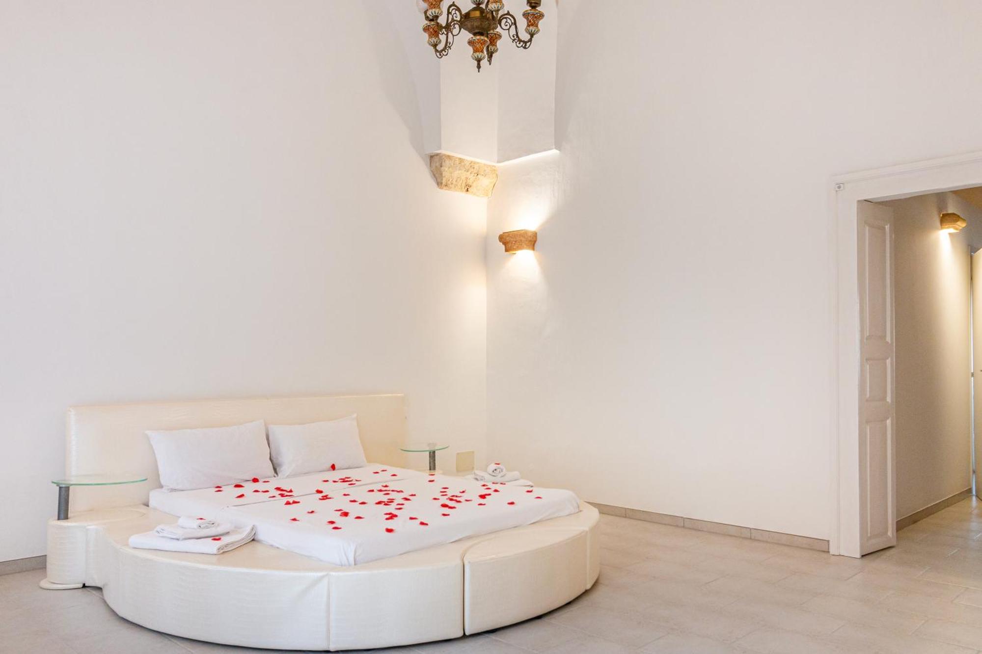 Iremia B&B Racale Dış mekan fotoğraf